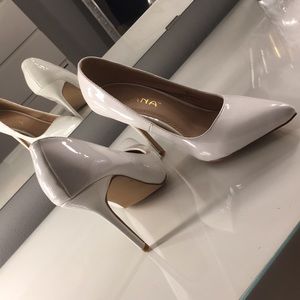 White Pointed Pumps